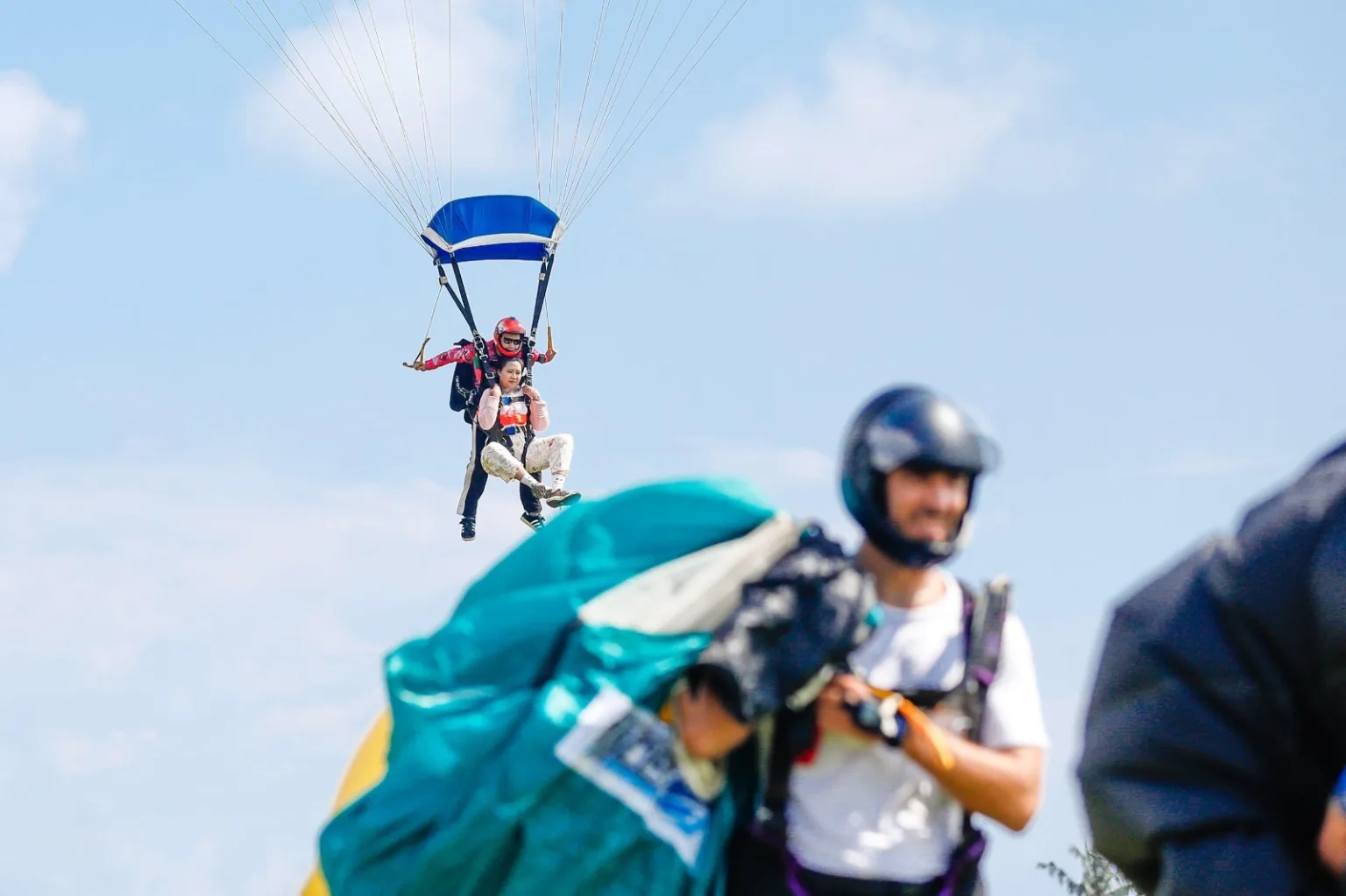 IMG 20250511 WA0009 Skydiving, Promosikan Penerbangan Perintis ke Karimunjawa