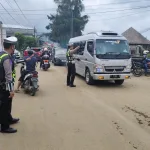 IMG 20250512 WA0005 Polres Banjarnegara Terjunkan Personel Amankan Jalur Dieng