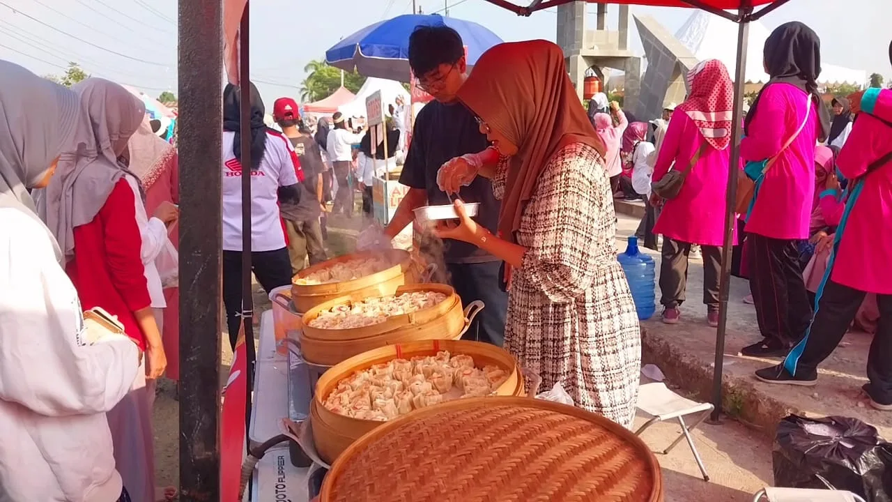 IMG 20250512 WA0011 Lounching Perdana! CFD Desa Gentasari Cilacap Diserbu Warga