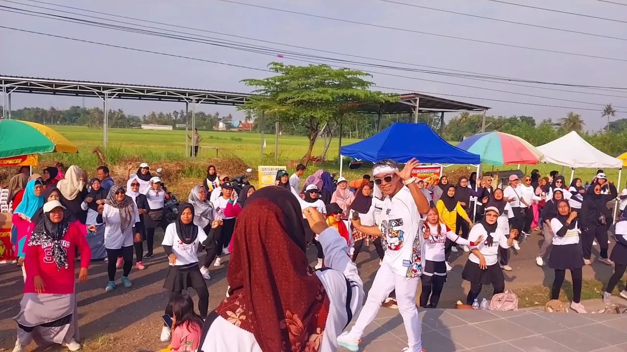 IMG 20250512 WA0012 Lounching Perdana! CFD Desa Gentasari Cilacap Diserbu Warga