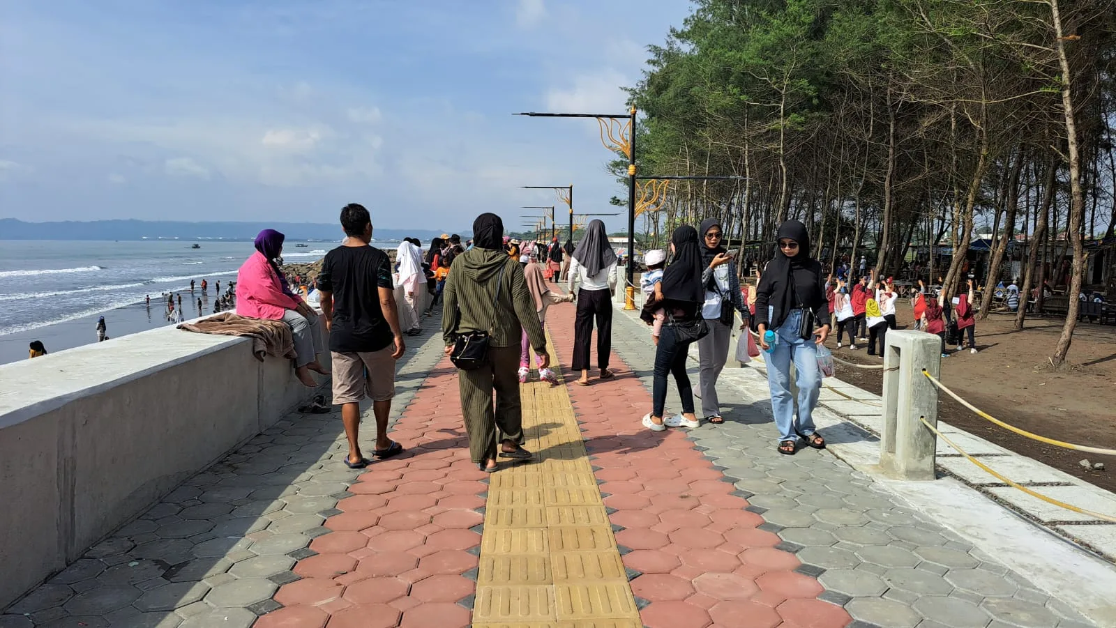IMG 20250517 WA0002 Pantai Kemiren Cilacap, Rekomendasi Liburan Akhir Pekan yang Menyegarkan