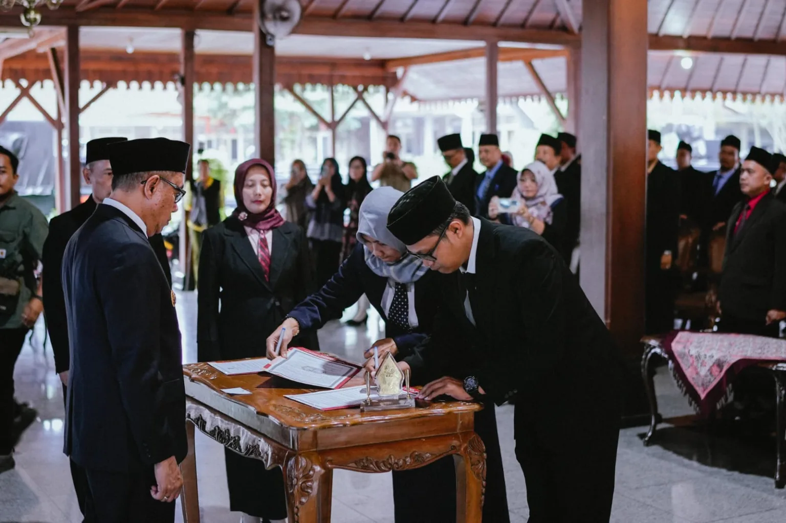 IMG 20250521 WA0021 Bupati Sadewo Lantik 49 Pejabat Baru untuk Perkuat Pemerintahan Banyumas