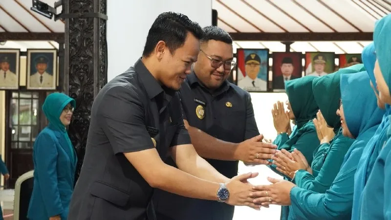 IMG 20250522 WA0022 Bupati Fahmi: Tantangan Era Digital, PKK Harus Out of the Box dan Adaptif