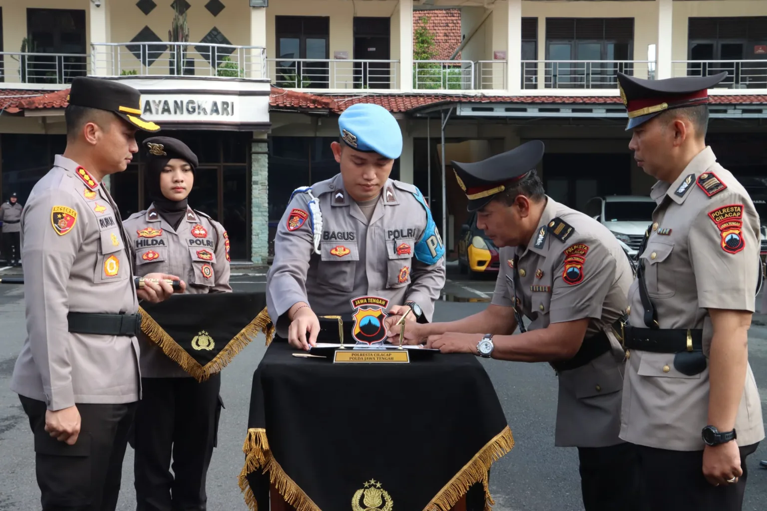 IMG 20250528 WA0017 Rotasi Besar! 10 Kapolsek Polresta Cilacap Dimutasi, Ini Daftarnya