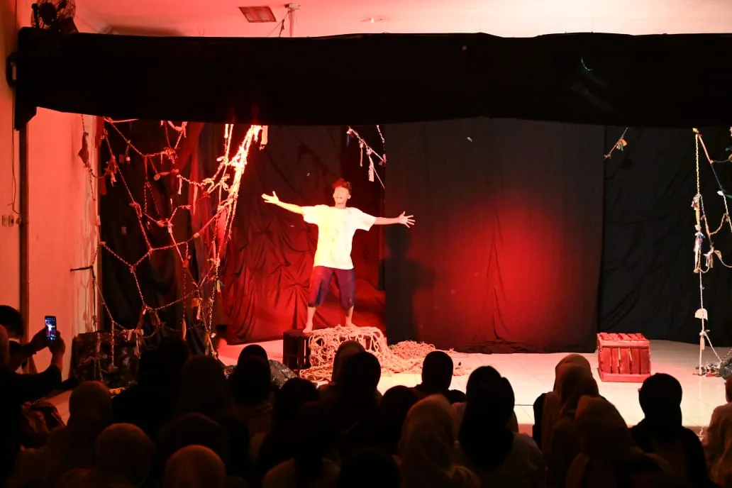 IMG 20250601 WA0012 Pentaskan Lakon ‘Raung Silago’, Teater Lentera Jepara Angkat Isu Laut