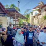 IMG 20250606 WA0007 Sapi Kurban Esktra Jumbo Presidan RI Diserahkan dan Dipotong di Desa Cendana