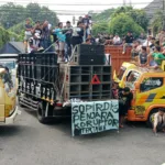 img 20250620 wa0010 Lakukan Demo di Alun-alun, Ini Tuntutan Para Supir Truk di Banjarnegara
