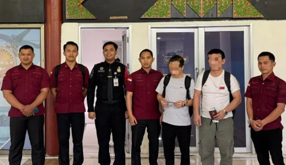 img 20250620 wa0018 Dua WNA Asal China Dideportasi Imigrasi Cilacap, Ini Sebabnya