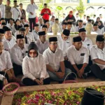 img 20250621 wa0004 Ribuan Kader PDIP Jateng Ziarah ke Makam Bung Karno, Bambang Pacul: Kami Ambil Semangat Sang Proklamator RI