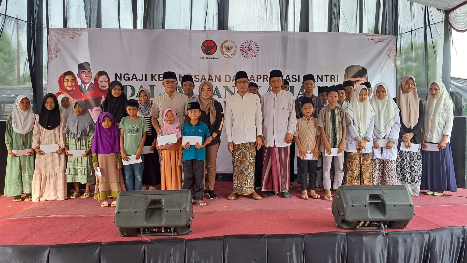 img 20250622 wa0001 DPR RI Kaisar Tunjukkan Kepedulian, Santri Berprestasi Dapat Santunan di Haul Bung Karno