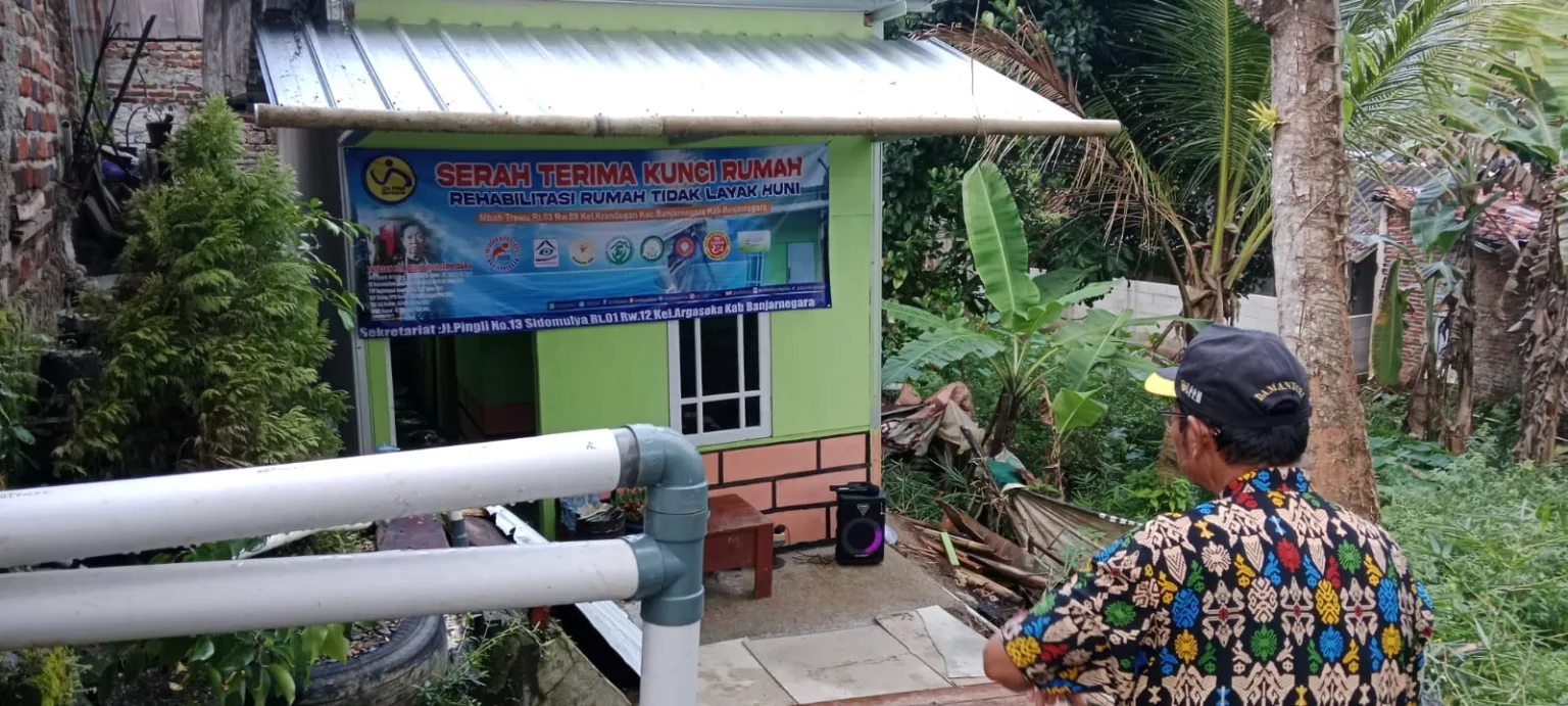 img 20250623 wa0016 Melihat Senyum Nenek Trewu Usai Rumahnya Tak Bocor Lagi