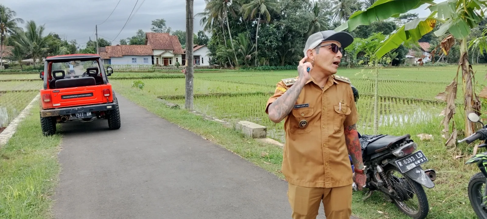 img 20250704 wa0009 Sang Kades Viral Hoho Alkaf, Badan Penuh Tatto, Tetapi Dipuji Warga Karena Kinerjanya