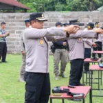 img 20250709 wa0004 Jaga Keamanan, Polresta Cilacap Rutin Latih Anggota Kuasai Senjata Api