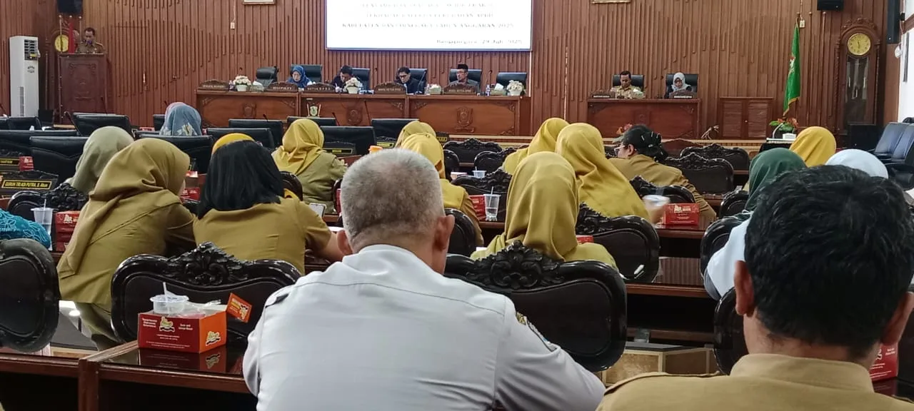 img 20250729 wa0004 Setuju RAPBD Perubahan, Fraksi DPRD Banjarnegara Tetap Berikan Catatan