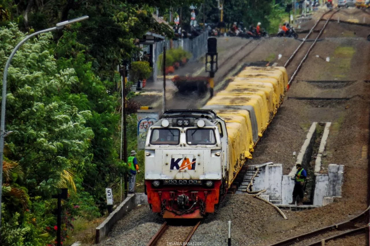 img 20250731 wa0005 Angkut 336 Ribu Ton Semen, KAI Daop 5 Purwokerto Jadi Tulang Punggung Logistik Nasional