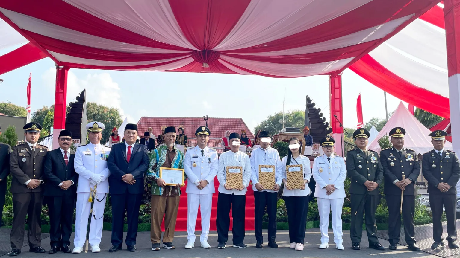 img 20250817 wa0025 470 WBP Lapas Cilacap Terima Remisi HUT RI Ke-80 dan 493 Terima Remisi Dasawarsa