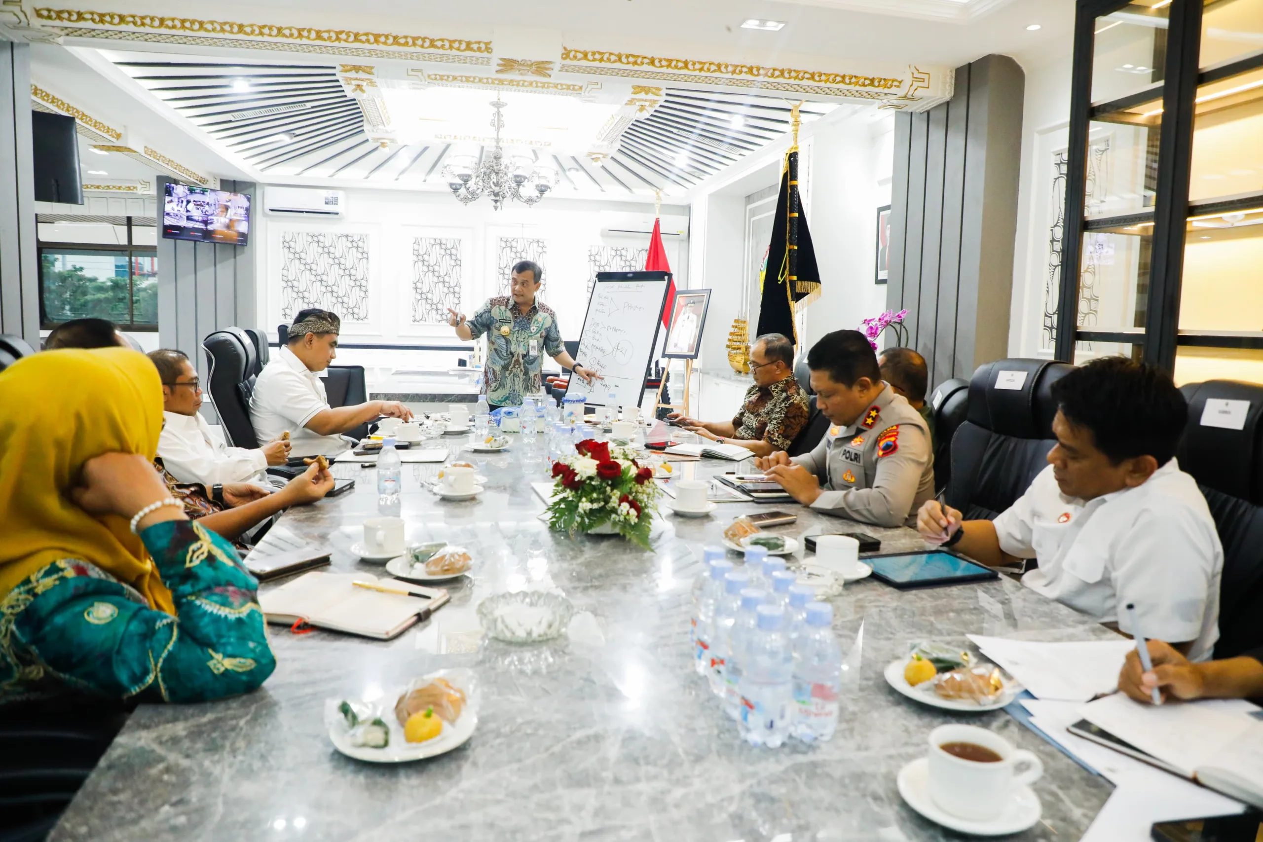 whatsapp image 2025 08 14 at 19.43.55 scaled Gelar Rakor, Gubernur Minta Hormati Hak Angket DPRD Pati