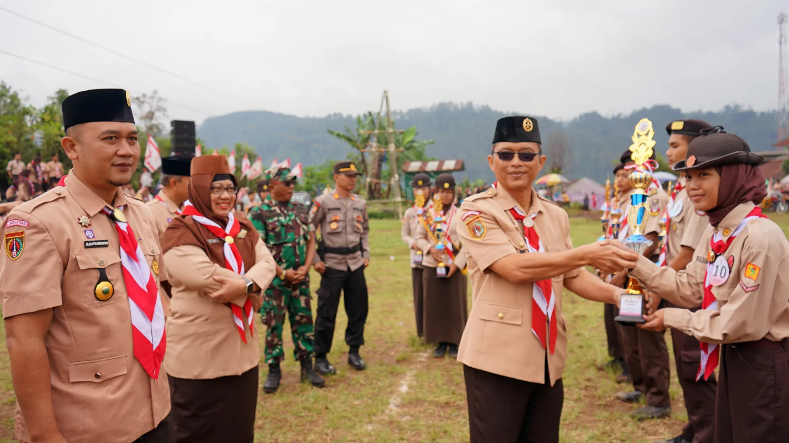whatsapp image 2025 08 15 at 11.15.52 Hari Pramuka, Sembilan Kwarcam di Banjarnegara Gelar Jambore
