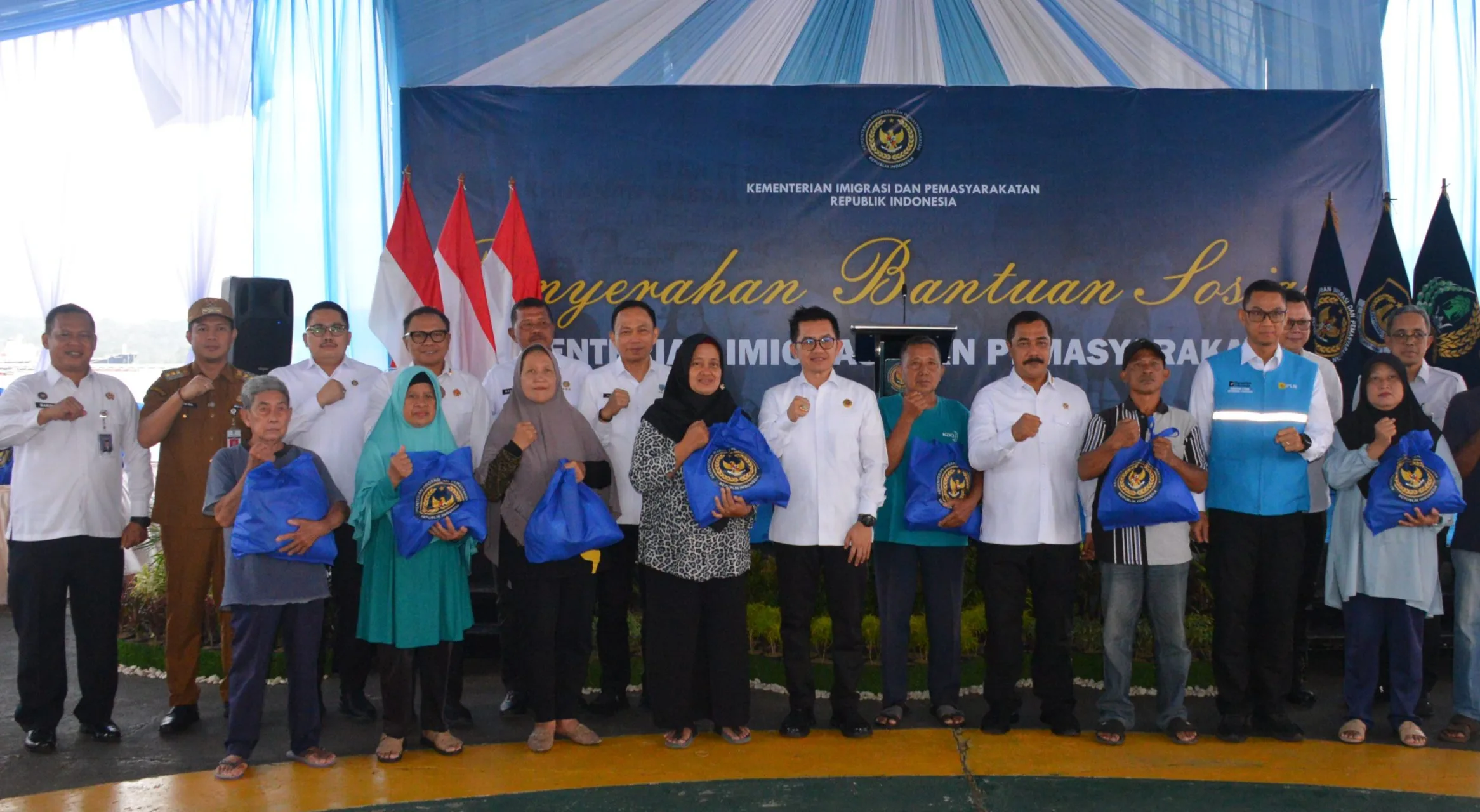 img kemenipas Kemenimipas Salurkan 5.000 Paket Sembako, Hadirkan Kepedulian untuk Warga Cilacap