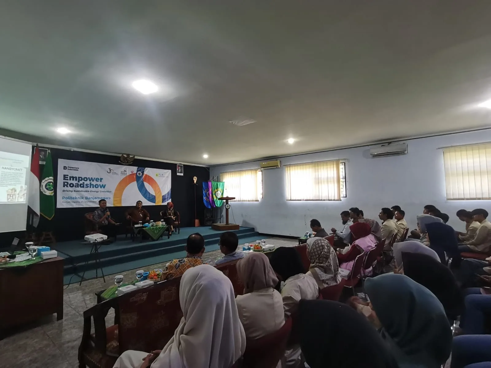 whatsapp image 2025 09 25 at 13.32.47 Tanamkan Semangat Energi Berkelanjutan Bagi Mahasiswa