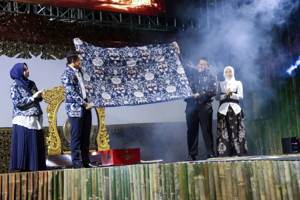 batik naga tapa Batik Purbalingga Naga Tapa, Lambangkan Kesaktian, Kekuasaan dan Kekuatan