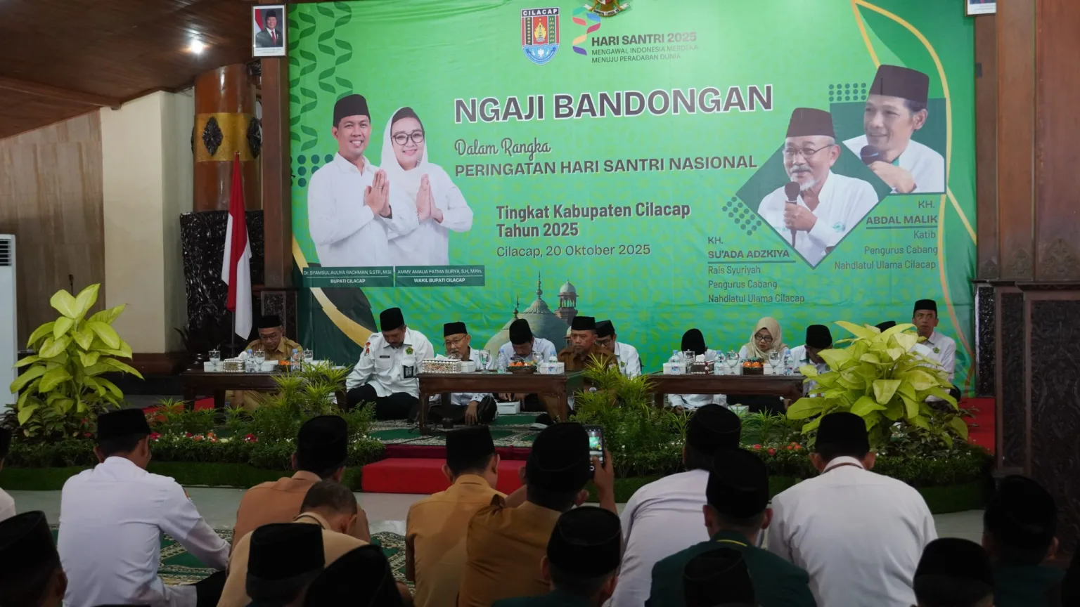 dsc00675 scaled 1 Ngaji Bandongan Warnai Peringatan Hari Santri 2025 di Cilacap