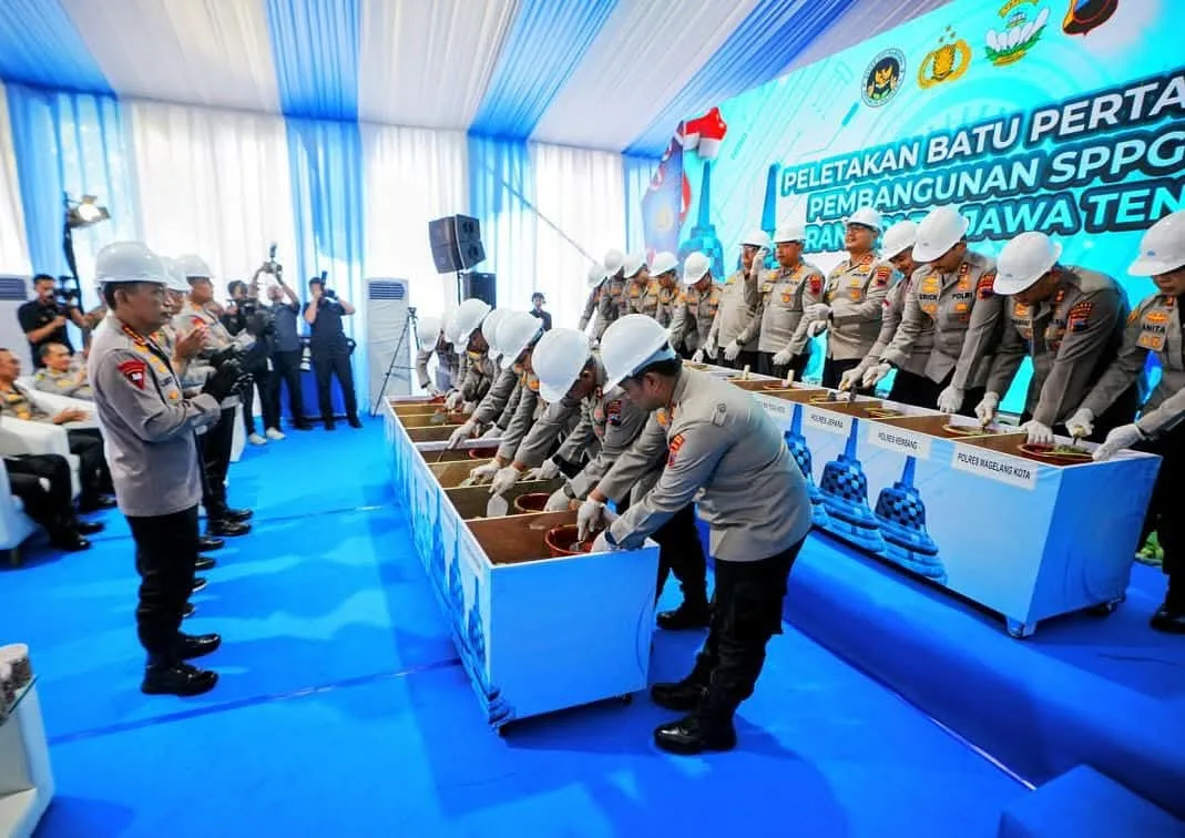 fb img 1760833803845 Kapolri Resmikan 32 SPPG dan Groundbreaking 27 SPPG Polri di Jateng, Terus Dukung Program MBG