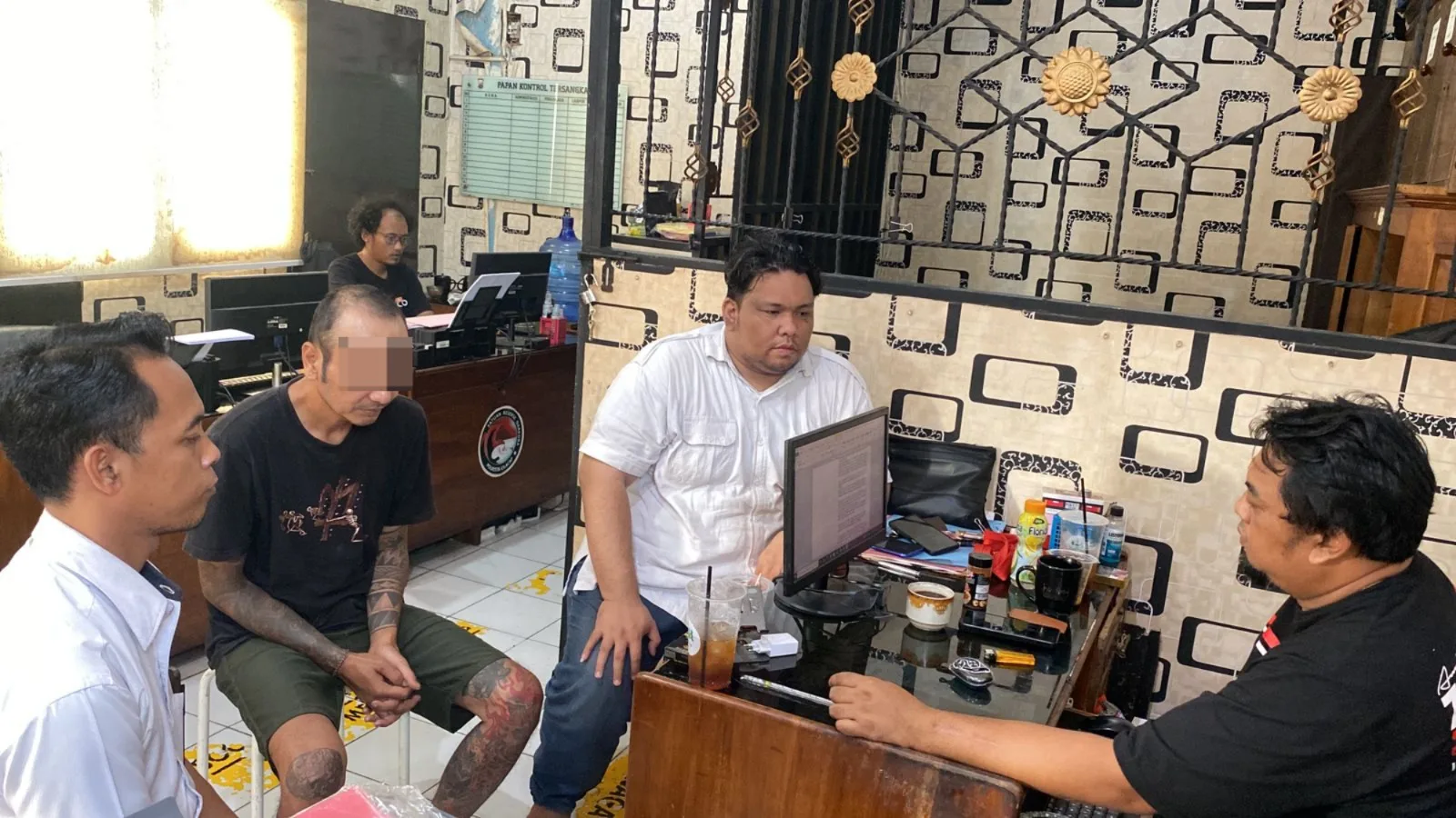 img 20251009 wa0005 Pesan Sabu Lewat Online, Pria Asal Tegalkamulyan Cilacap Diringkus Polisi