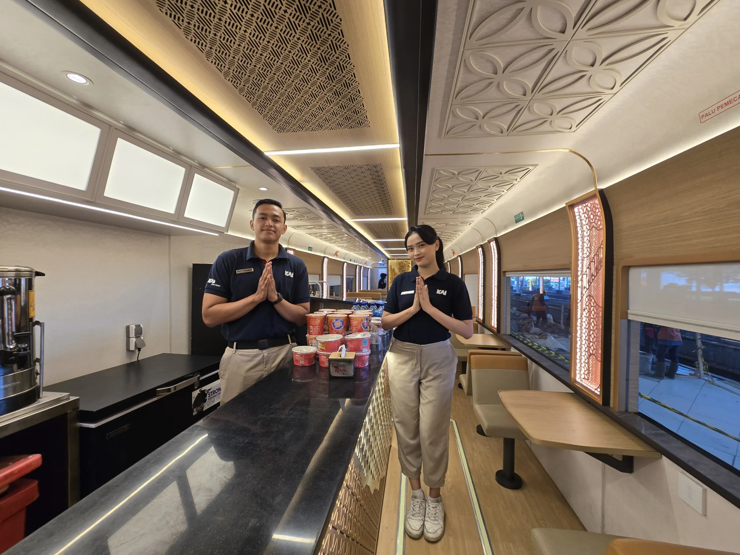 img 20251009 wa0022 scaled Naik KA Serasa di Kafe Modern, KAI Luncurkan Kereta Makan dengan Interior Mewah