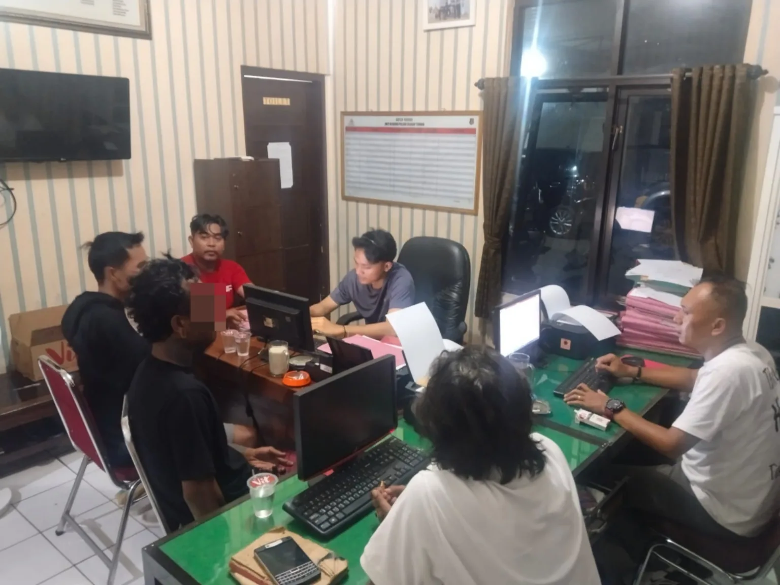 img 20251021 wa0011 Anggota Satpol PP Cilacap Dikeroyok Pemuda Mabuk di Alun-Alun, Begini Endingnya