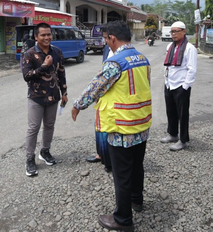 img 20251022 wa0010 Jalan Majingklak-Tunjungmuli Diperbaiki, Progam Alus Dalane Mulai Direalisasikan