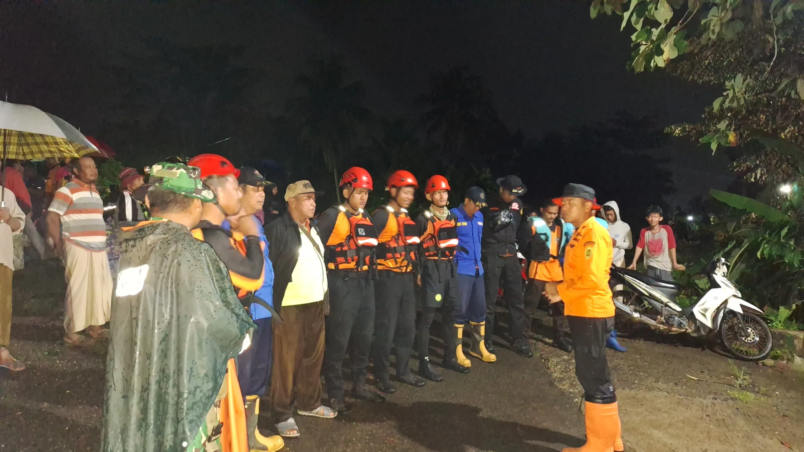 img 20251023 wa0010 scaled Santri Asal Cilacap Tenggelam di Sungai Irigasi Kebarongan Banyumas