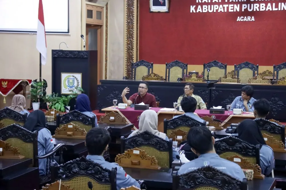 img 20251027 wa0026 Ketua DPRD Purbalingga Minta Sinergitas Lembaga Legislatif dan Mahasiwa Terjalin Positif