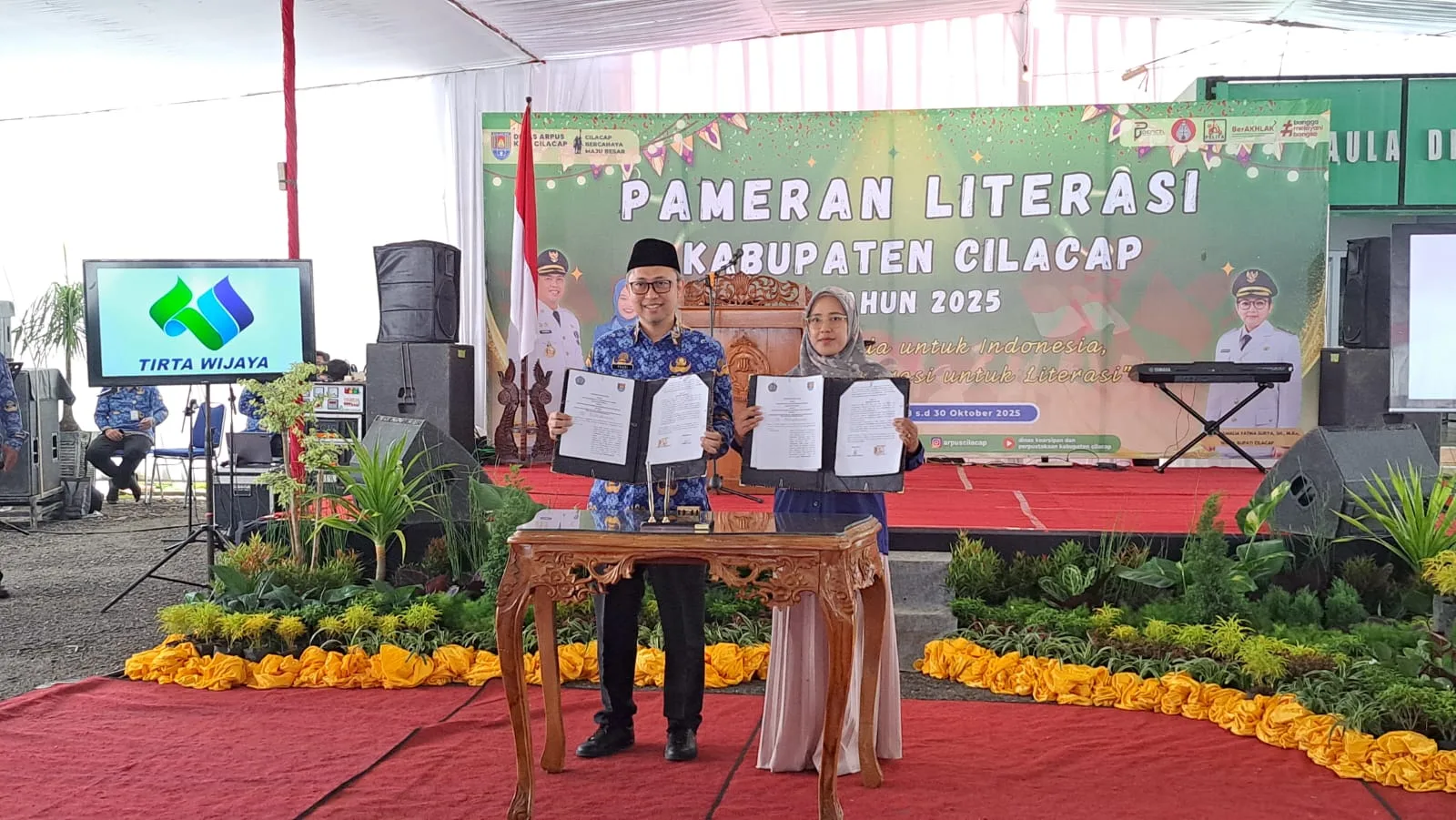 img 20251028 wa0021 Dari Buku ke Gawai: Pameran Literasi Cilacap 2025 Ajak Generasi Muda Kembali Cinta Membaca