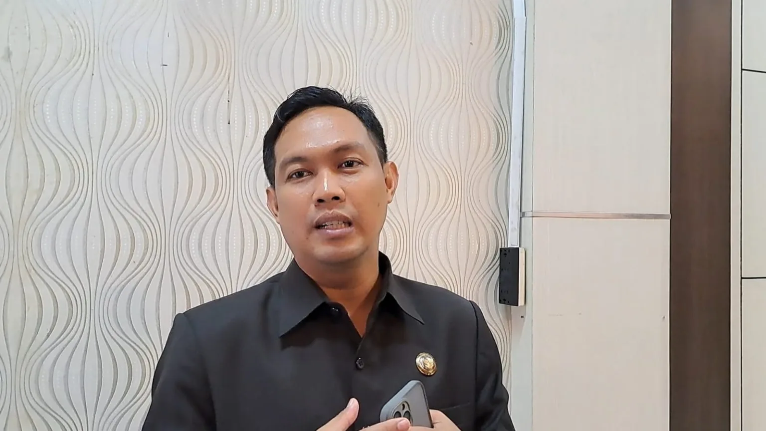 img 20251029 wa0051 Sekdes Kalisabuk Cilacap Diberhentikan, Begini Kata Bupati Syamsul