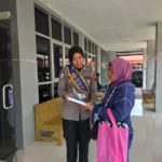 img 20251031 wa0013 Pelayanan Makin Dekat: Petugas Satlantas Polresta Cilacap Bantu Warga Urus Pajak dan Mutasi Kendaraan