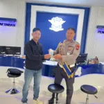 img 20251031 wa0016 Unit BPKB Satlantas Polresta Cilacap Berikan Tali Asih bagi Pemohon yang Tertib Administrasi Kendaraan