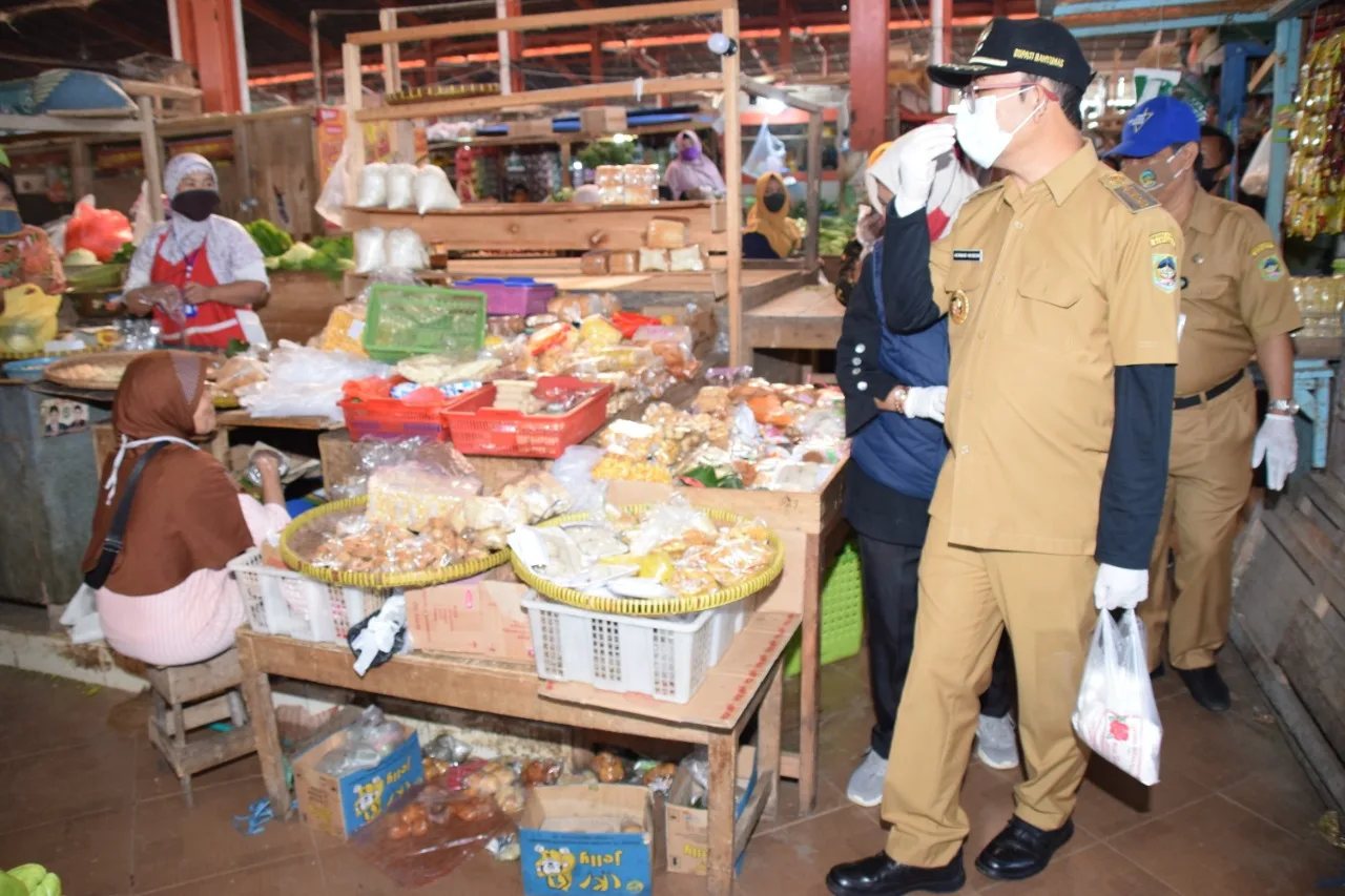 pasar Buat Ibu-ibu atau Bapak yang Sering Belanja ke Pasar, Ini Prediksi Harga Bahan Pokok untuk 25 Oktober 2025 di Banyumas