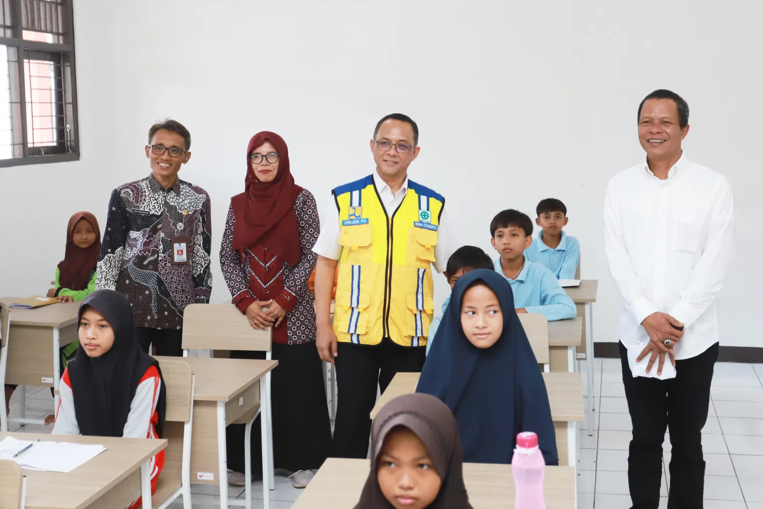 proyek Pertemuan Dirjen PS Kemen PU dan Wabup Kebumen: Rencana Pembangunan Sekolah Rakyat di Buayan Ikut Dibahas