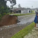 tanggul jebol Sempat Terlihat Pusaran Air, Irigasi Siwuluh Jebol, Ratusan Hektare Sawah Terancam