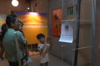 Cartoon Village Direja