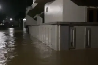 Banjir Purwokerto, Warga Perumahan Griya Satria Mandalatama Mengungsi