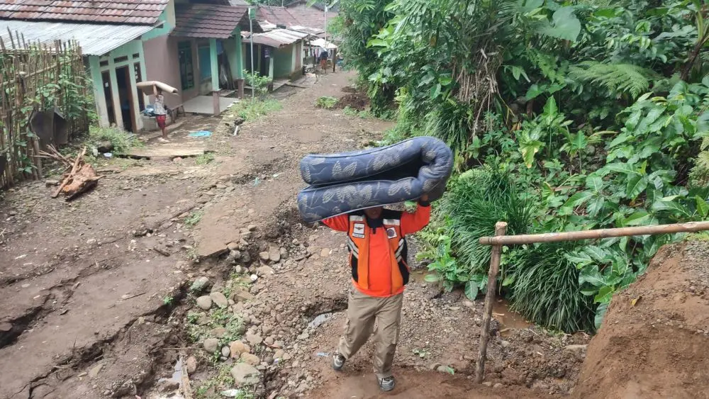 Tanah Bergerak di Desa Maribaya Kecamatan Karanganyar, Purbalingga. (Foto :Dok BPBD Purbalingga)