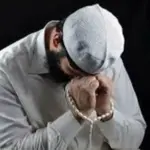 Ilustrasi Rasa malu yang ditanamkan Allah dalam hati manusia adalah sifat mulia dan fitrah.