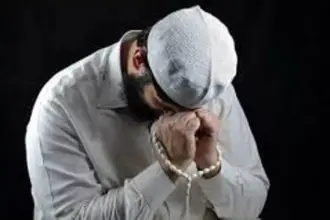 Ilustrasi Rasa malu yang ditanamkan Allah dalam hati manusia adalah sifat mulia dan fitrah.