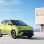 Mobil Listrik Terlaris 2025 BYD Atto 1