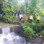 mayat laki-laki ditemukan di Sungai Cideng Kecamatan Mrebet Kabupaten Purbalingga.