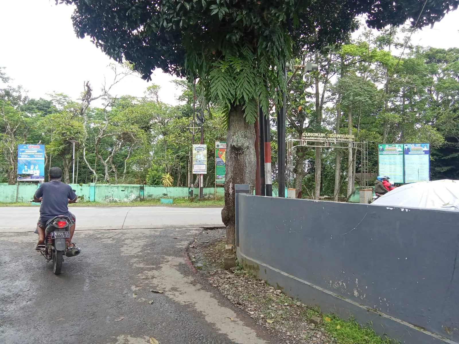 tempat renang di sidabowa