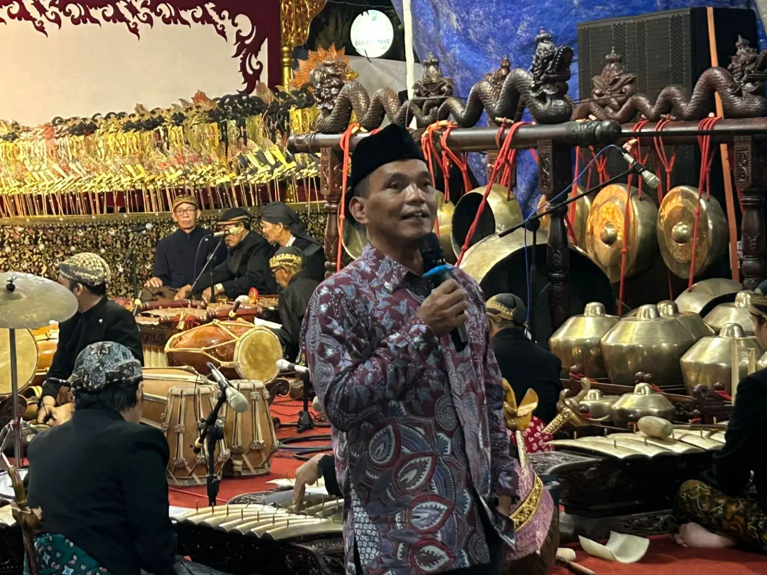 kesenian tradisional