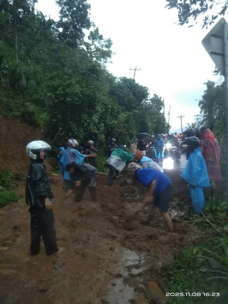 whatsapp image 2025 11 08 at 16.49.19 Longsor dan Banjir Terjang 3 Kecamatan di Purbalingga